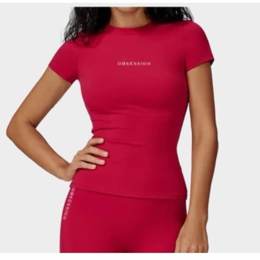 OBSESSION Crimson Muse Workout Top